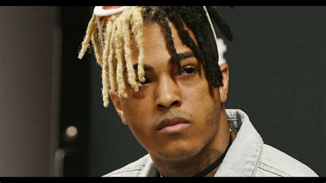 Xxxtentacion In Black And Blond Hair Youtube