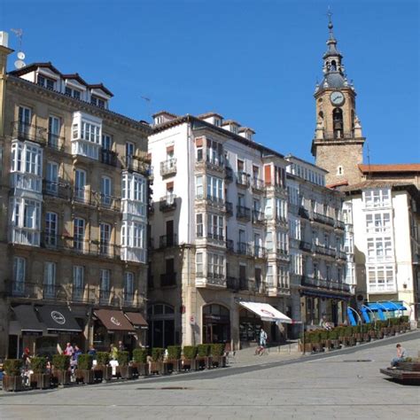 Guía para aparcar en el centro de Vitoria consejos y ubicaciones