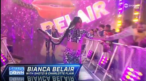 Bianca Belair Entrance SmackDown December 1 2023 YouTube