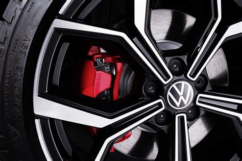 Refreshed Volkswagen Polo GTI Revealed