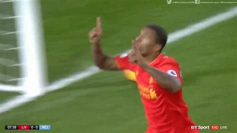 Watch Georginio Wijnaldums Powerful Header Gives Liverpool Lead Over