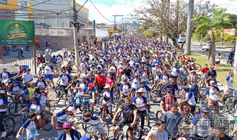 Passeio Ciclístico da Rádio Sucesso FM leva mais de 4 mil ciclistas às