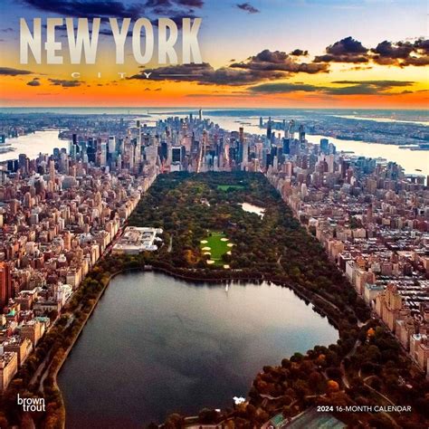 New York 2024 Calendar Allys Bernete