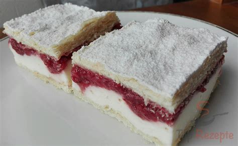 Extra cremiger kuchen mit erdbeerpüree Einfache Kochrezepte