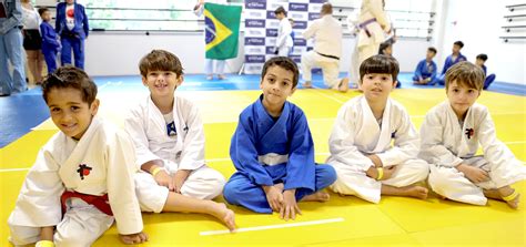 Tiago Camilo Academia De Judo - Tiago Camilo JudôJudô e Jiu-Jitsu inclusivo na Academia do Tiago Camilo