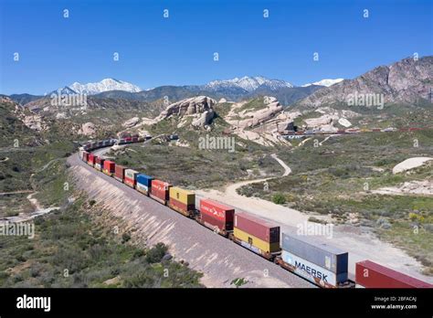 The Cajon Pass Chaos Understanding The Bottleneck Choking Southern Californias Freight And Lives