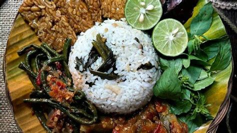 Ragam Sajian Nasi Khas Berbagai Daerah Di Indonesia Pernah Dengar Nasi