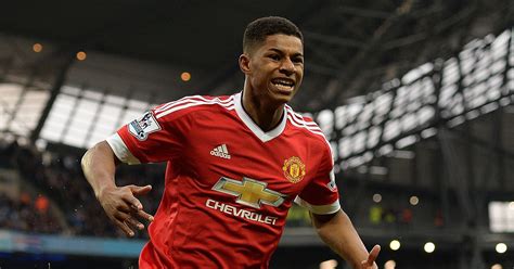 marcus rashford  making waves  manchester united   juventus
