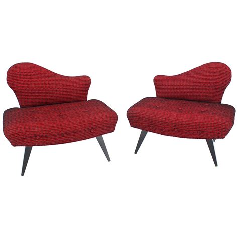 Pair Of Vintage Modern Barcelona Style Slipper Lounge Chairs For Sale