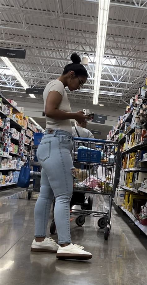 Brown Babe With Big Booty Glasses Pokies And Unique Shape Always Oc Tight Jeans Forum