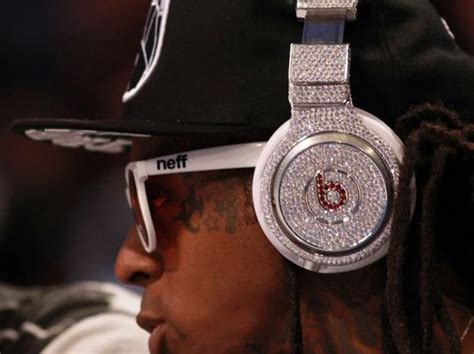 $1-mn diamond-studded 'Beats Pro' headphones head to auction in New ...