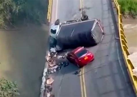 ¡impresionante Colapsó Un Puente En Colombia Y Dejó Al Menos 15 Heridos Tn8tv