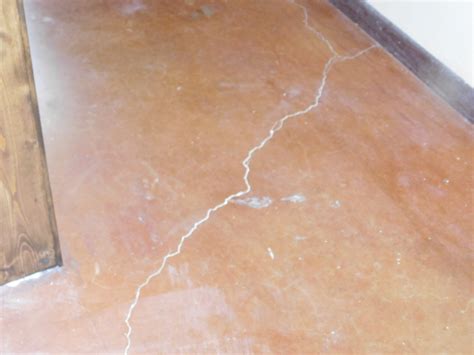 Foundation Settling vs. Problems on Slab Foundations