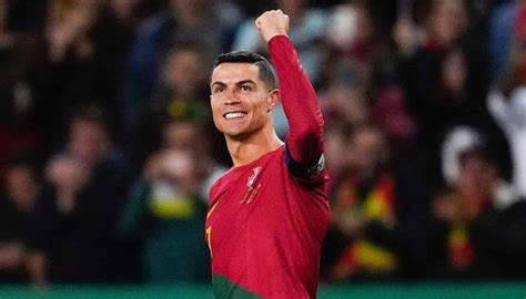 Cristiano Ronaldo Faz Hist Ria E Chega Aos Jogos Pela Sele O Nacional