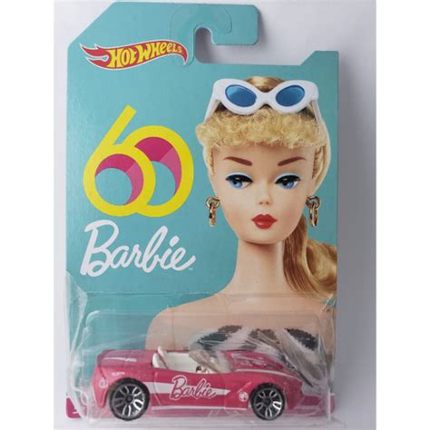 Miniatura Hot Wheels Corvette Stingray Barbie Anos em Promoção na