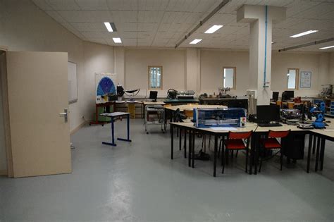 Sciences de l Ingénieur CPGE PTSI PT Lycée Jean Zay