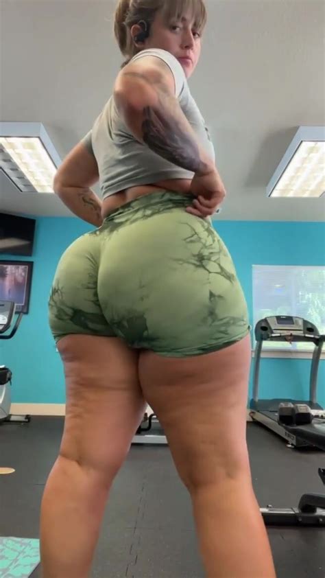 Big Ass In Legging ThisVid