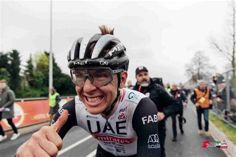 Tadej Pogacar Sar Al Via Del Giro D Italia Ultimo Chilometro