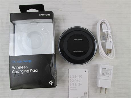 ShopTheSalvationArmy - Samsung Wireless Fast charging Pad with wall charger