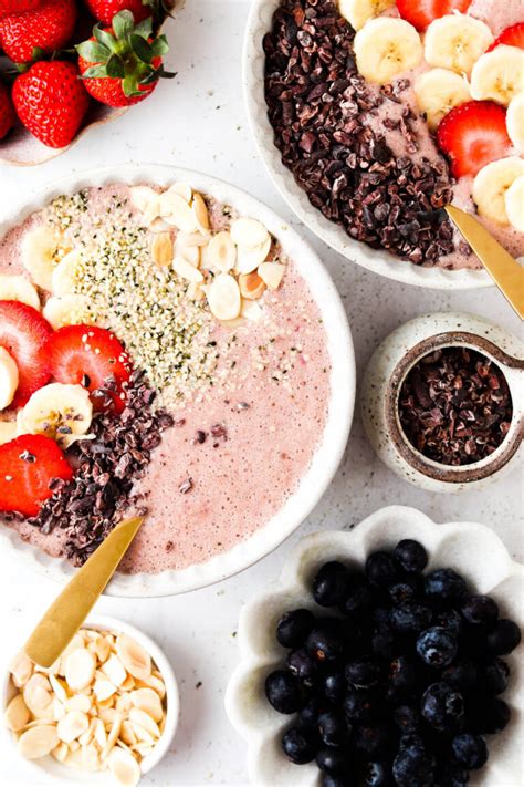 Strawberry Banana Smoothie Bowl Allianna S Kitchen