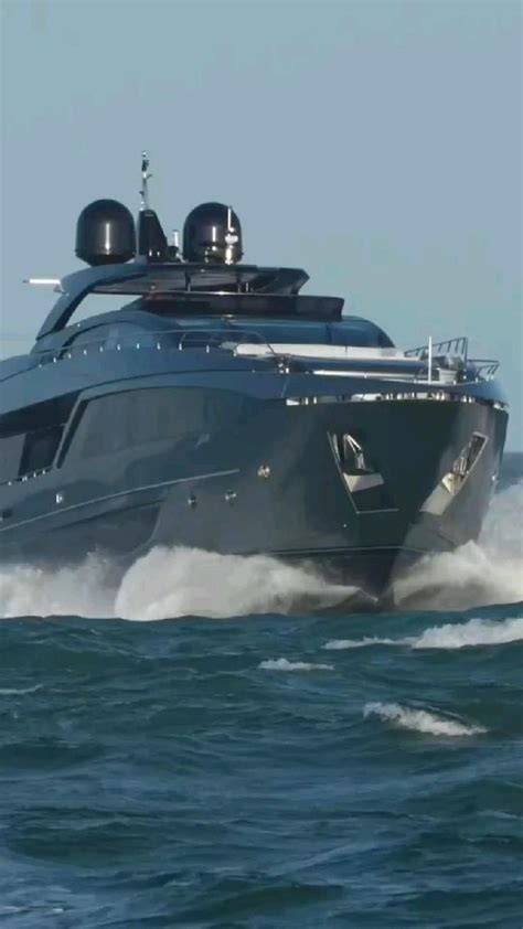 Pin Di Nesar Ansari Su Pins By You Yacht Di Lusso Barche Yacht