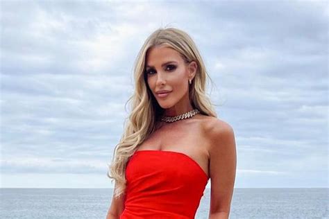 Tracy Tutor Poses With No Filter In A Tiny Neon Green String Bikini