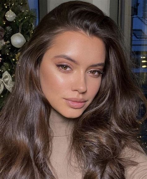 Gorgeous Nude Lip Bridal Makeup Ideas Weddingomania