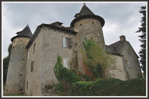 Photo à La Chapelle Saint Géraud 19430 Le chateau La Chapelle