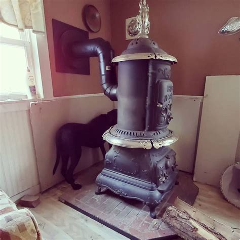 Old Pot Belly Stoves Antique Ornate Pot Belly Parlor Stoves