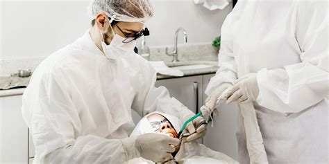 Oral Surgeon Job Description