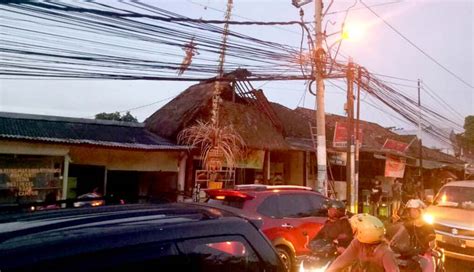 NUSABALI Kabel Listrik Meleleh Warung Makan Terbakar