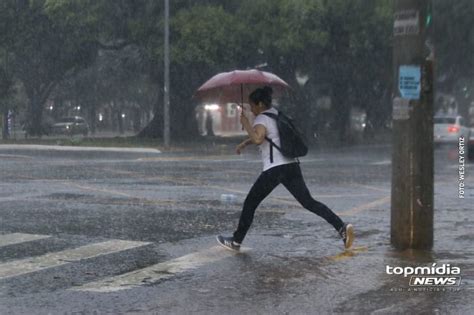 Campo Grande Amanhece Debaixo De Chuva E Alerta De Tempestade