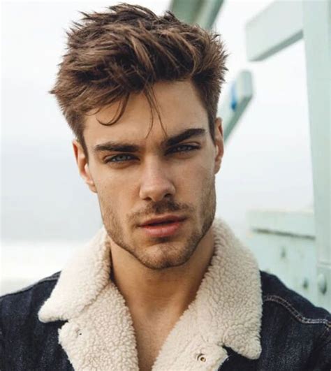 Best Hairstyles For Wavy Hair Men