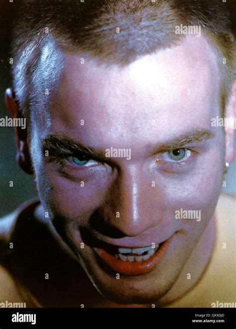 Trainspotting 1996 ewan mcgregor hi-res stock photography and images ...