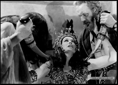 The Black Box Club: VALERIE LEON NEW GALLERY: BLOOD FROM THE MUMMYS