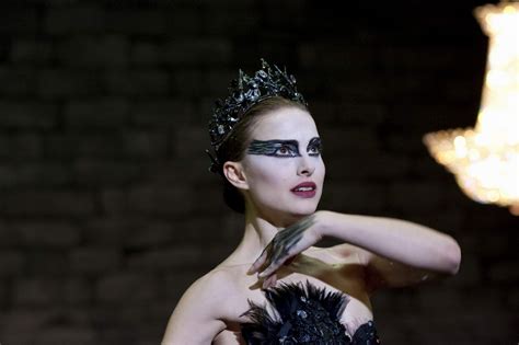 Elenco De Cisne Negro