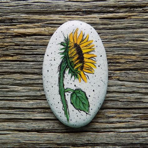 Sunflower Painted Rock Decorative Accent Stone - Etsy | Painted rocks ...