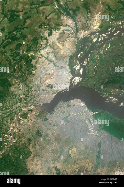 Kinshasa city hi-res stock photography and images - Alamy