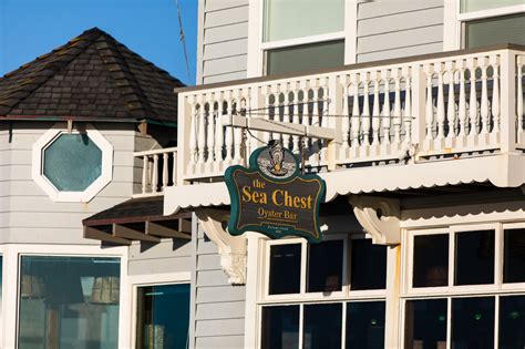 Sea Chest Oyster Bar & Seafood Restaurant - Visit Cambria | CA