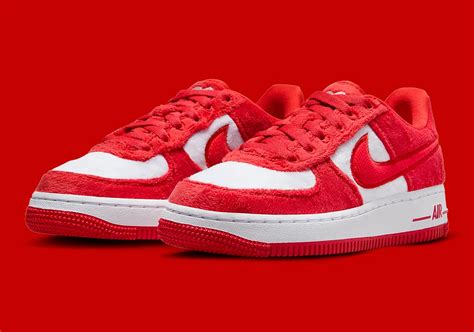 濃濃愛意藏不住NIKE 情人節限定Air Force 1 心動開賣