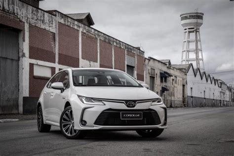 Novo Corolla Vai Comprar Um Veja Qual A Melhor Vers O