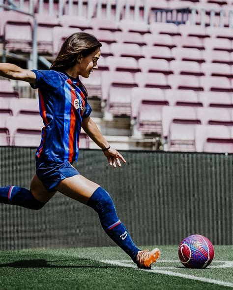 Pin By Amor On Female Soccer Players Soccer Girl Womens Soccer