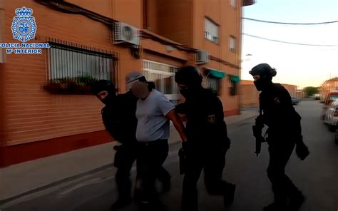 El vídeo de la detención de un líder yihadista en Bolaños de Calatrava