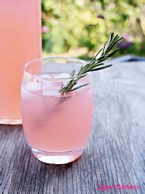 Signé Barbara Limonade à la rhubarbe et au romarin Rosemary Rhubarb