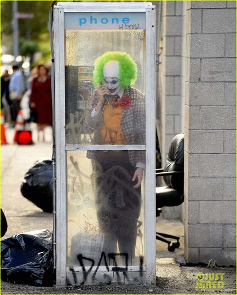 Joaquin Phoenix Dresses In Full Joker Clown Costume For Phone Booth