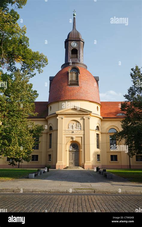 Pfarrkirche Hi Res Stock Photography And Images Alamy