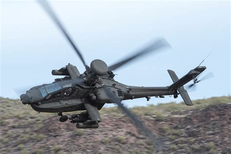 Polonia Seleccion El Boeing Ah Apache Para Su Programa De