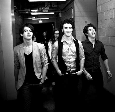 Picture Of Jonas Brothers