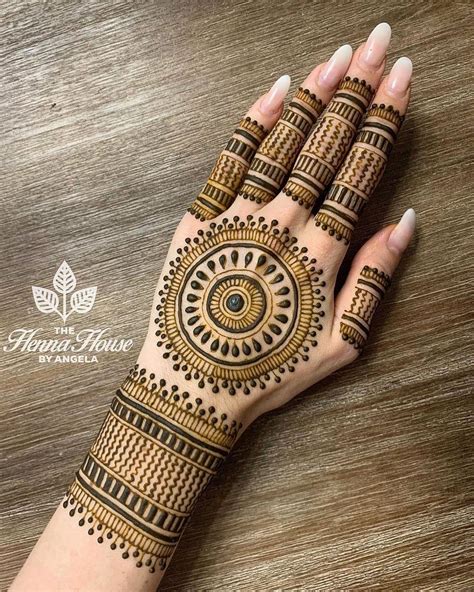 Up Your Look With These Stunning Karwa Chauth Mehndi Designs