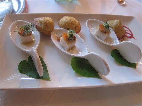 Auberge De Vieux Logis Restaurant Review 2011 April Conteville French